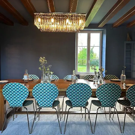 Domaine Belotterie, Rural French Retreat, Sleeps 15 Plus, Pool & Orchard *