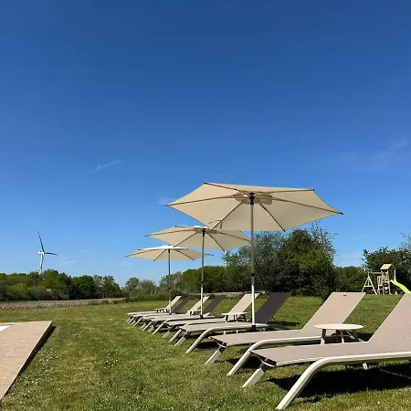 Holiday home Domaine Belotterie, Rural French Retreat, Sleeps 15 Plus, Pool & Orchard